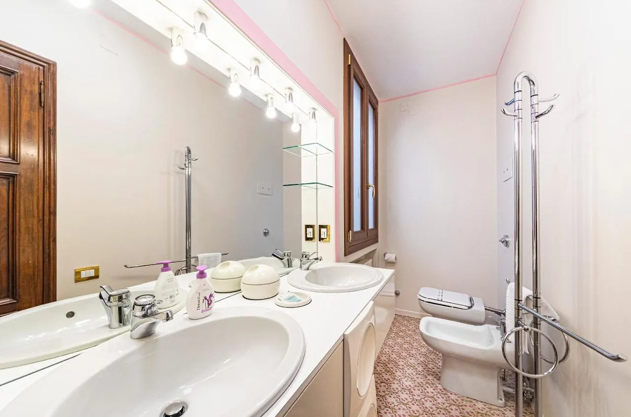 Ca' Pellegrini Luxury Grand Canal Venedig Lejlighed